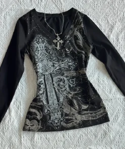 Women Top Y2k Tops 90s Vintage Clothes T Shirt for Women Kawaii Gothic Aesthetic Clothing Graphic Tees Y2k Kitty Emo Kpop Goth